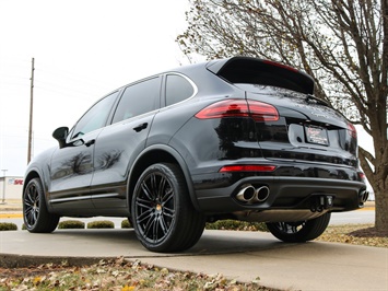 2018 Porsche Cayenne S   - Photo 27 - Springfield, MO 65802