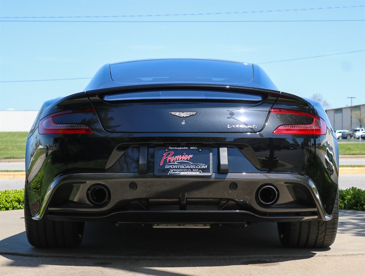 2015 Aston Martin Vanquish   - Photo 23 - Springfield, MO 65802