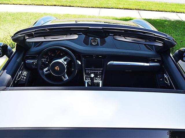 2015 Porsche 911 Targa 4S  "Manual "   - Photo 17 - Springfield, MO 65802