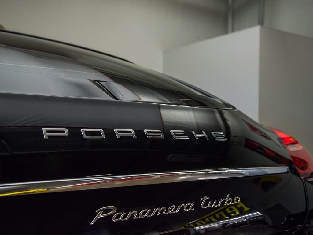 2011 Porsche Panamera Turbo   - Photo 23 - Springfield, MO 65802