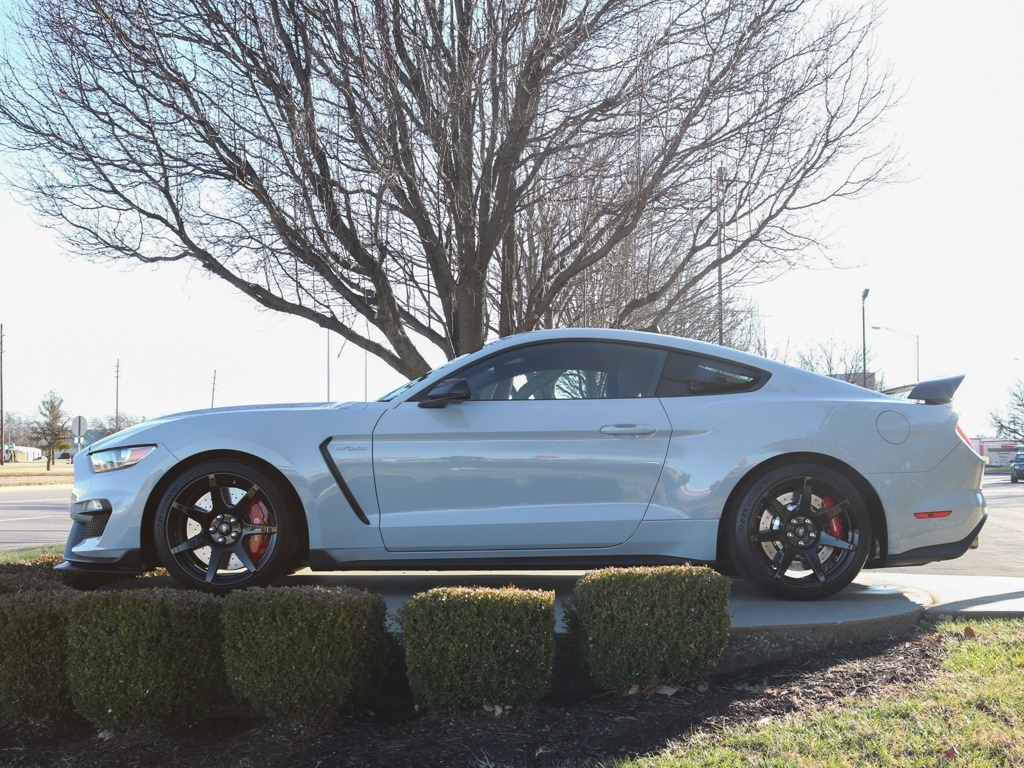 2016 Ford Mustang Shelby GT350R   - Photo 26 - Springfield, MO 65802
