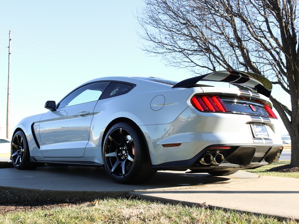 2016 Ford Mustang Shelby GT350R   - Photo 25 - Springfield, MO 65802