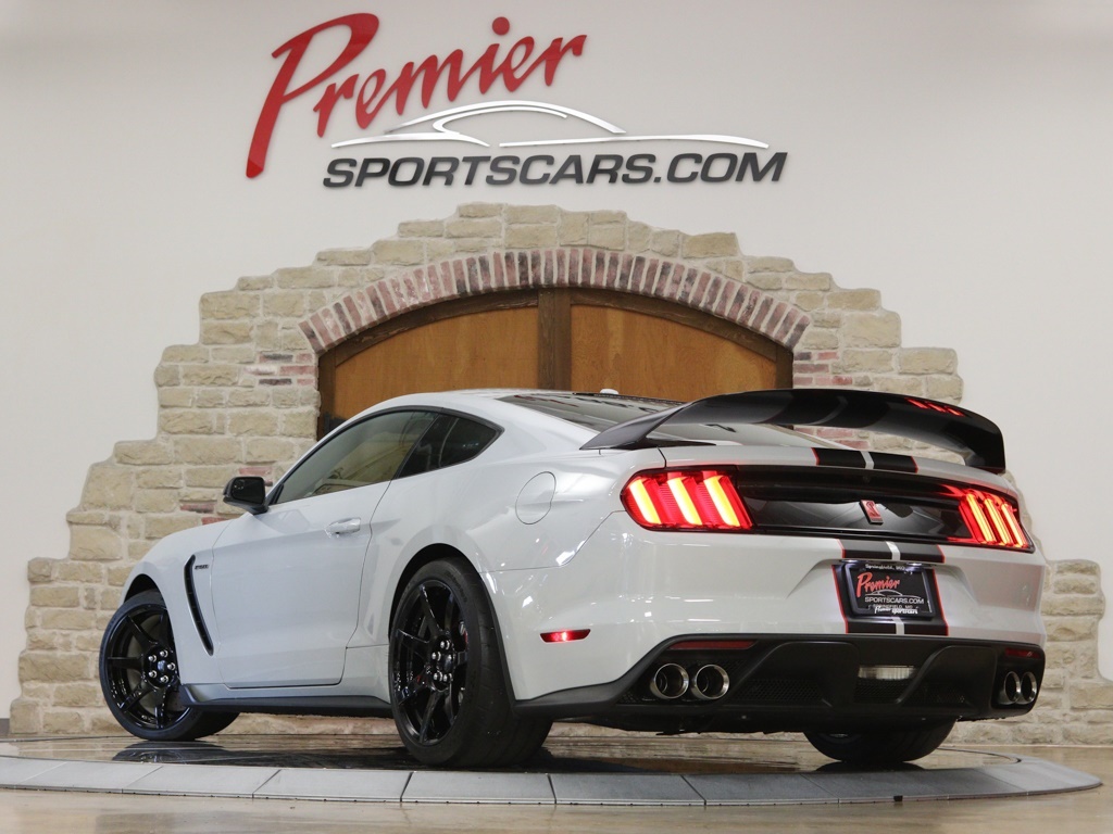 2016 Ford Mustang Shelby GT350R   - Photo 7 - Springfield, MO 65802