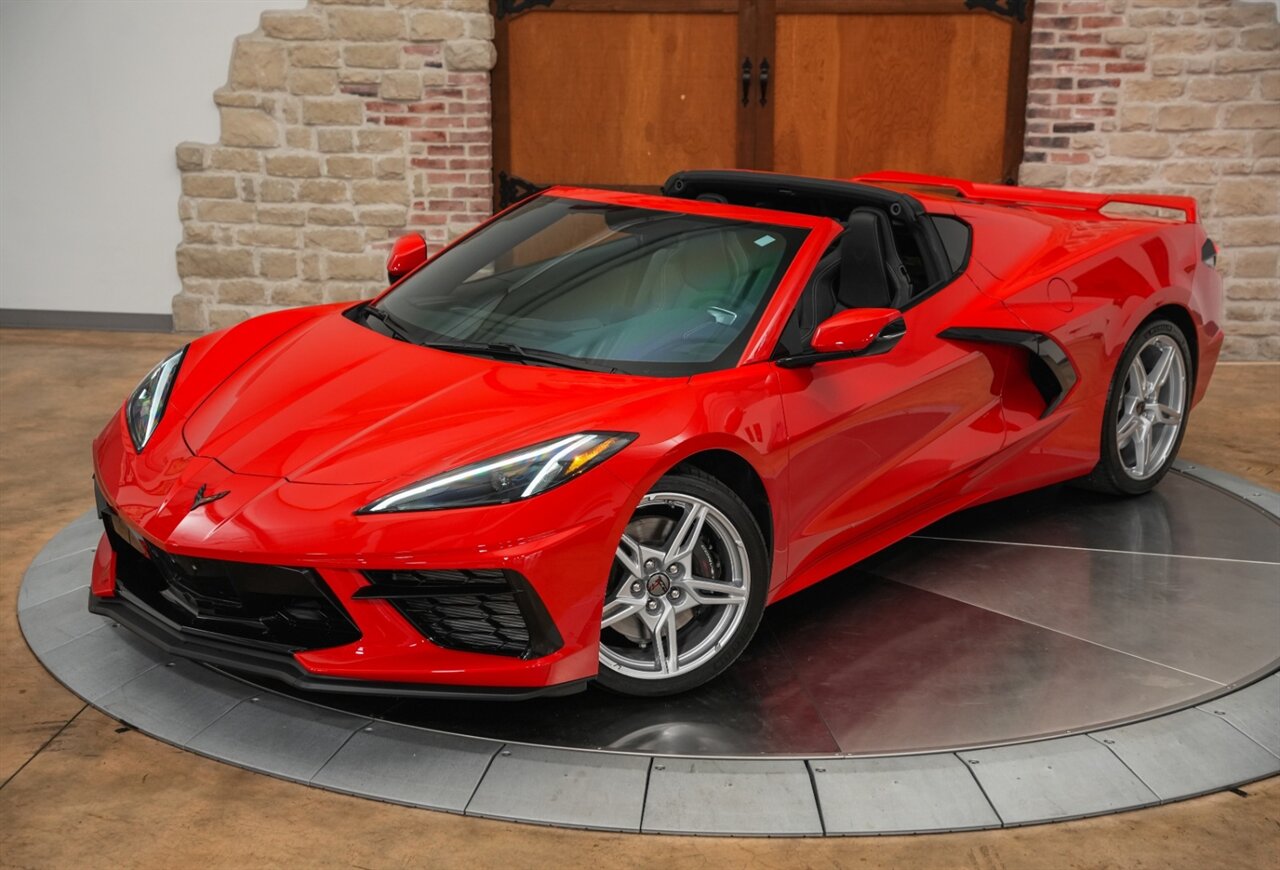 2023 Chevrolet Corvette Stingray  1LT Z51 - Photo 8 - Springfield, MO 65802