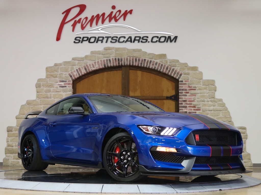 2017 Ford Mustang Shelby GT350R   - Photo 4 - Springfield, MO 65802