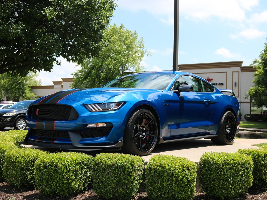 2017 Ford Mustang Shelby GT350R   - Photo 37 - Springfield, MO 65802