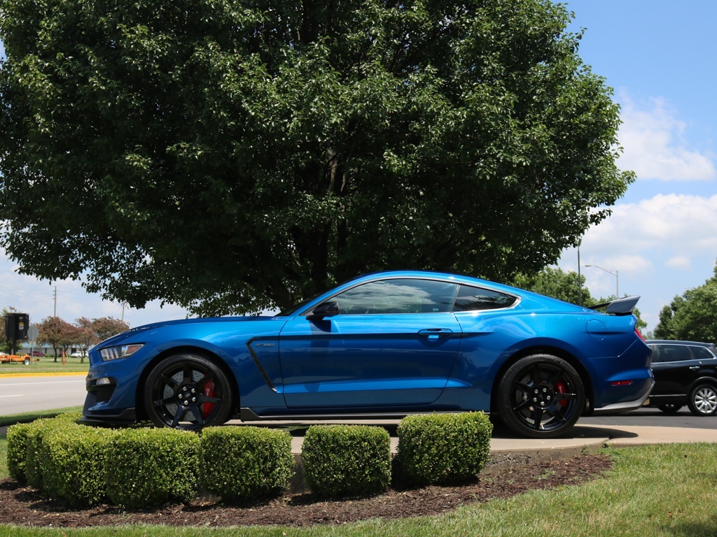 2017 Ford Mustang Shelby GT350R   - Photo 36 - Springfield, MO 65802