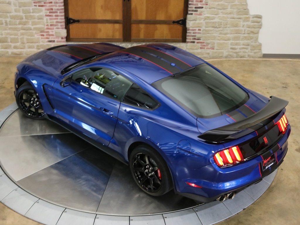 2017 Ford Mustang Shelby GT350R   - Photo 11 - Springfield, MO 65802