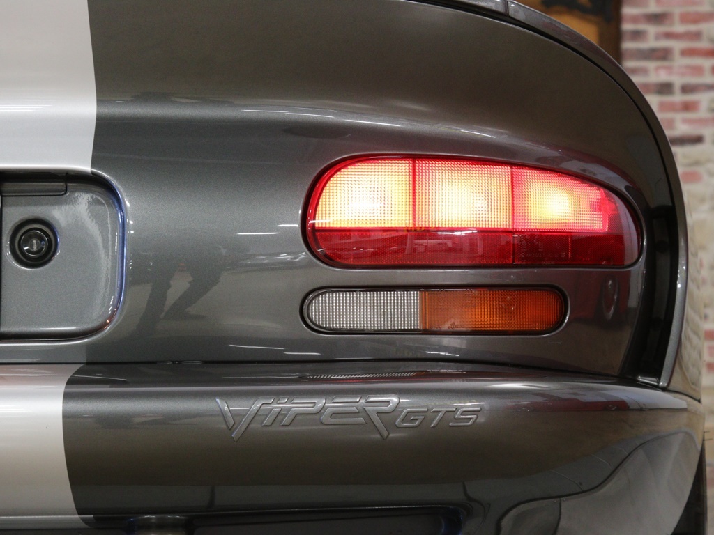 2002 Dodge Viper GTS   - Photo 47 - Springfield, MO 65802