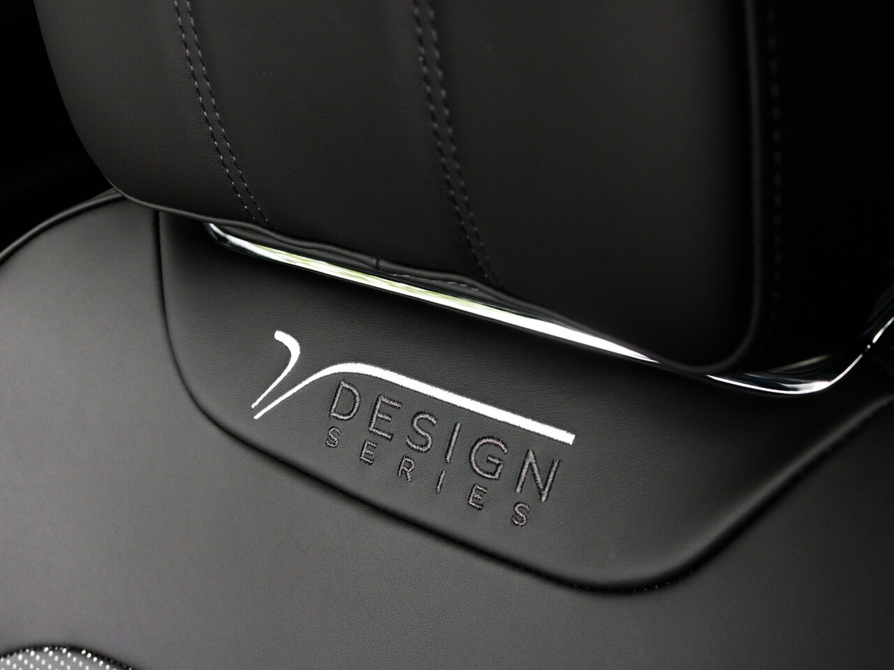 2020 Bentley Bentayga V8  Design Series - Photo 43 - Springfield, MO 65802