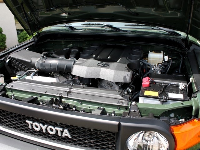 2011 Toyota FJ Cruiser   - Photo 21 - Springfield, MO 65802