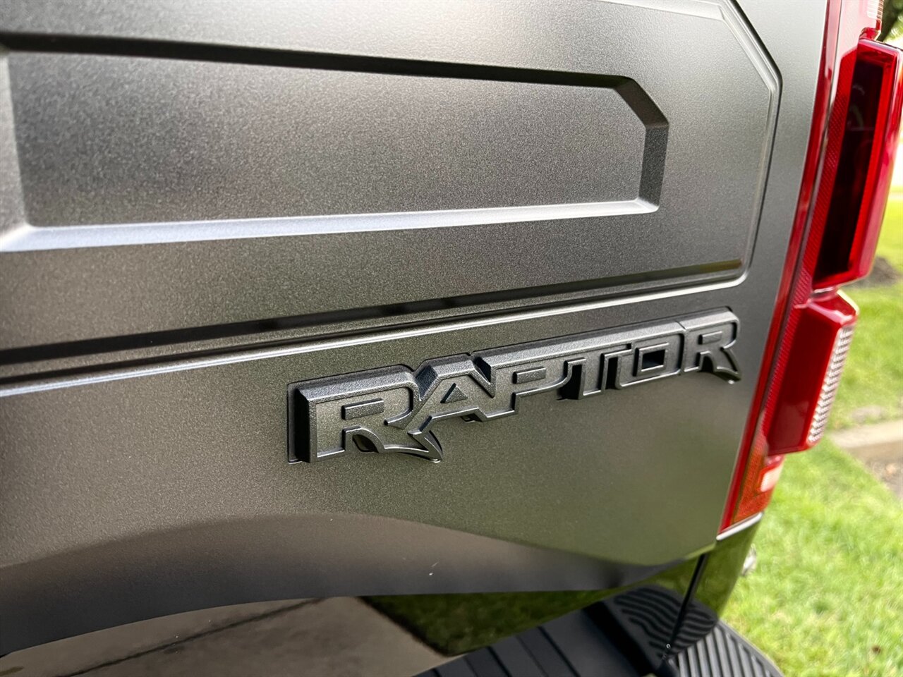 2018 Ford F-150 Raptor  SuperCrew - Photo 22 - Springfield, MO 65802