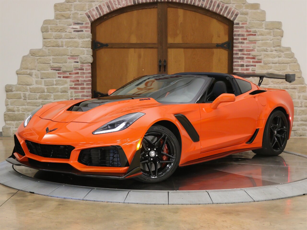 2019 Chevrolet Corvette ZR1   - Photo 7 - Springfield, MO 65802