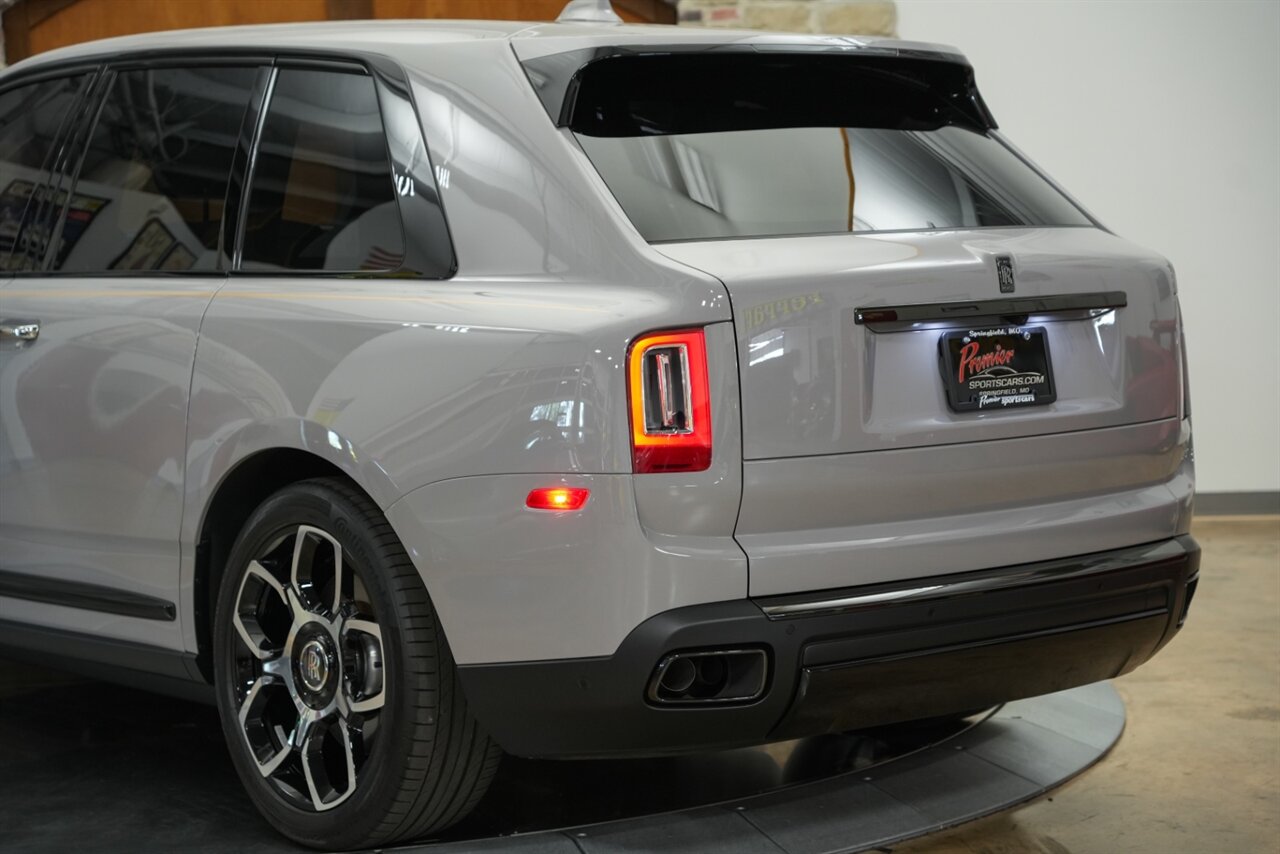 2022 Rolls-Royce Black Badge Cullinan   - Photo 14 - Springfield, MO 65802