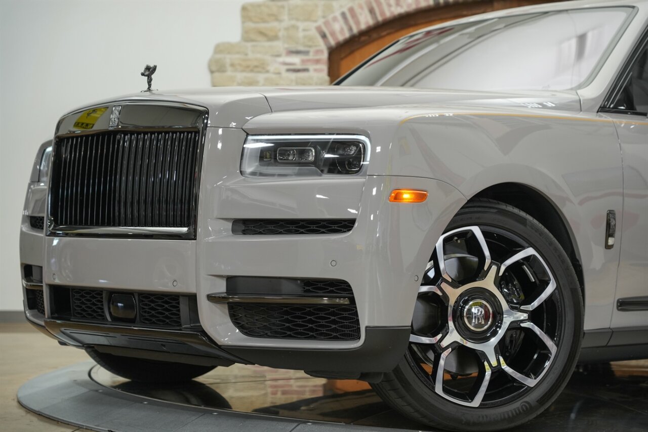 2022 Rolls-Royce Black Badge Cullinan   - Photo 8 - Springfield, MO 65802