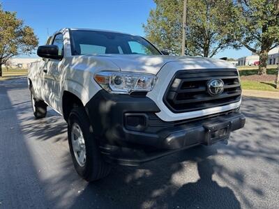 2022 Toyota Tacoma SR   - Photo 2 - Springfield, MO 65802