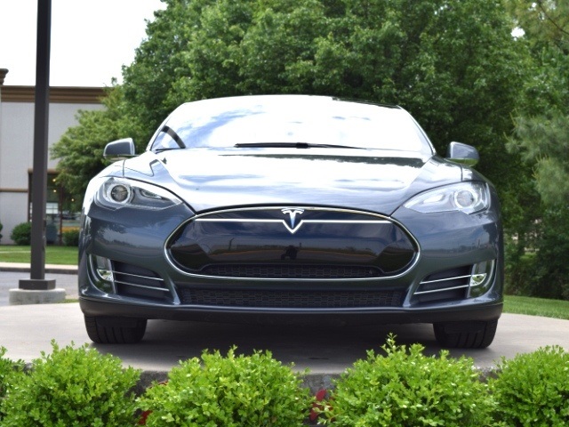 2013 Tesla Model S Performance   - Photo 15 - Springfield, MO 65802