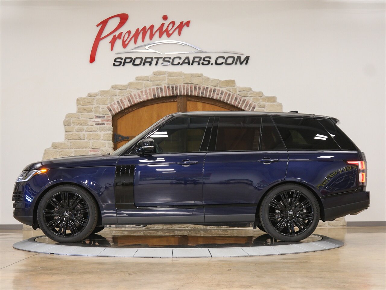 2019 Land Rover Range Rover Supercharged   - Photo 8 - Springfield, MO 65802