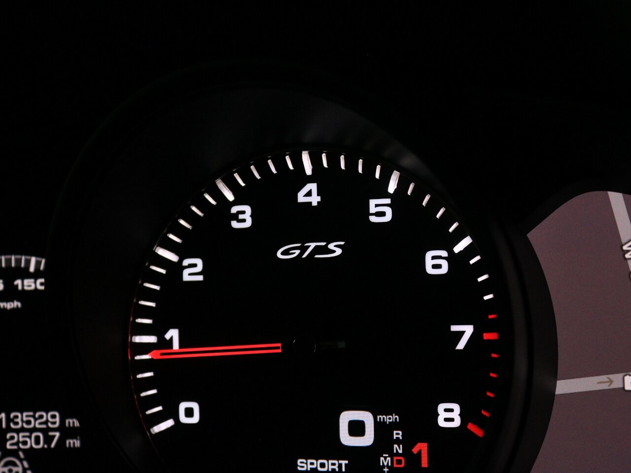 2021 Porsche Cayenne GTS Coupe  Lightweight Sport Package - Photo 48 - Springfield, MO 65802