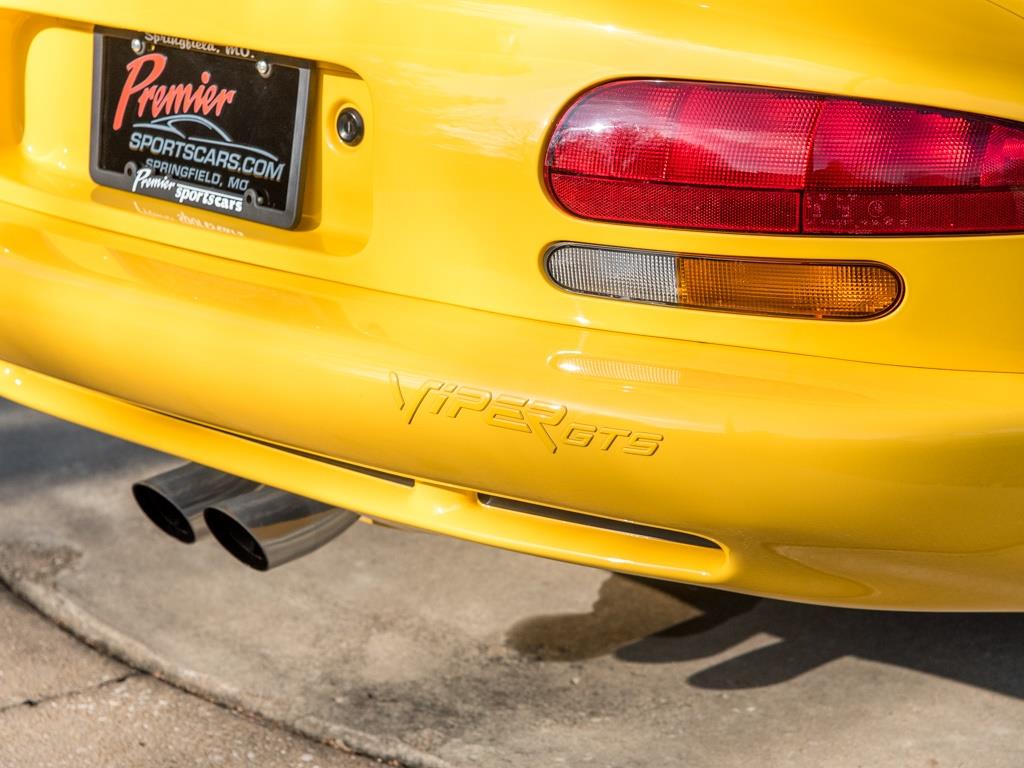 2001 Dodge Viper ACR Competition   - Photo 36 - Springfield, MO 65802