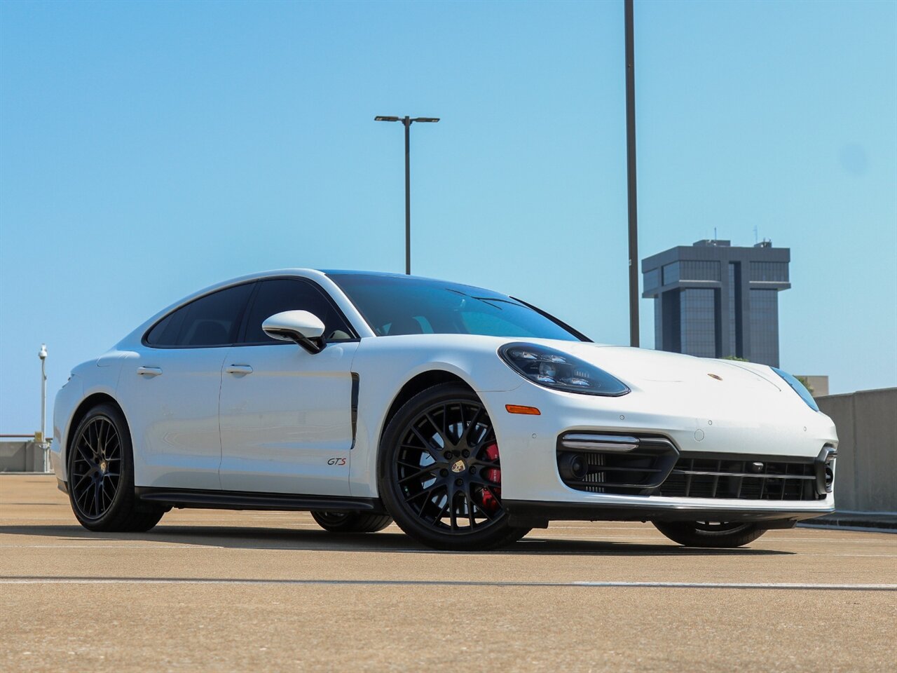 2020 Porsche Panamera GTS   - Photo 41 - Springfield, MO 65802