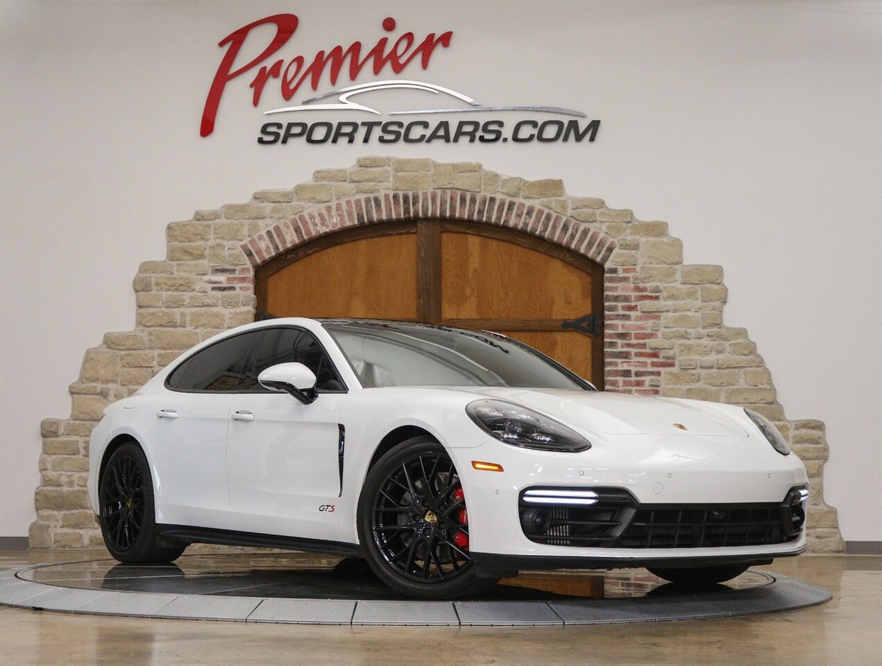 2020 Porsche Panamera GTS   - Photo 5 - Springfield, MO 65802