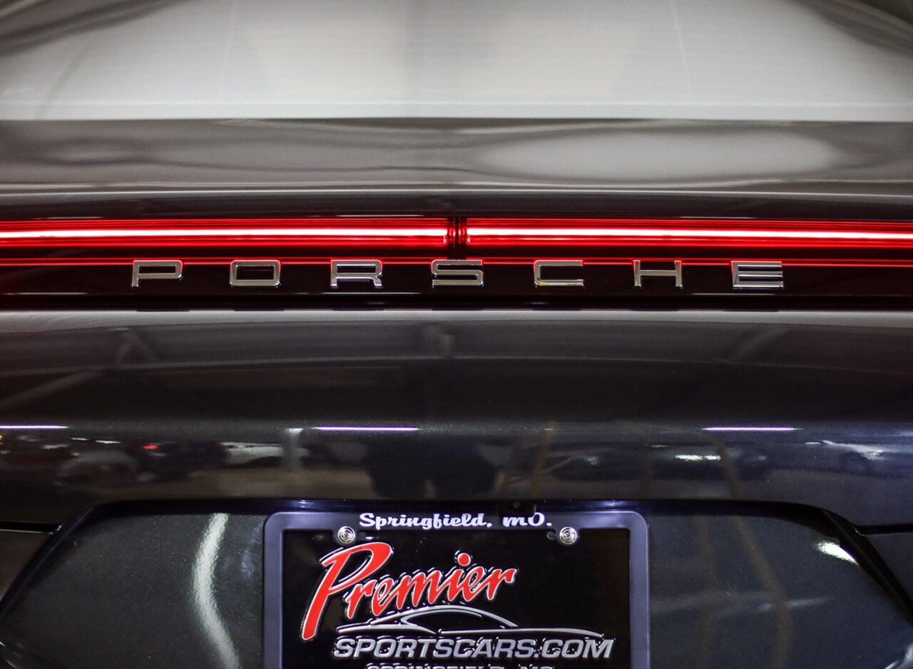 2020 Porsche Panamera 4 E-Hybrid   - Photo 27 - Springfield, MO 65802