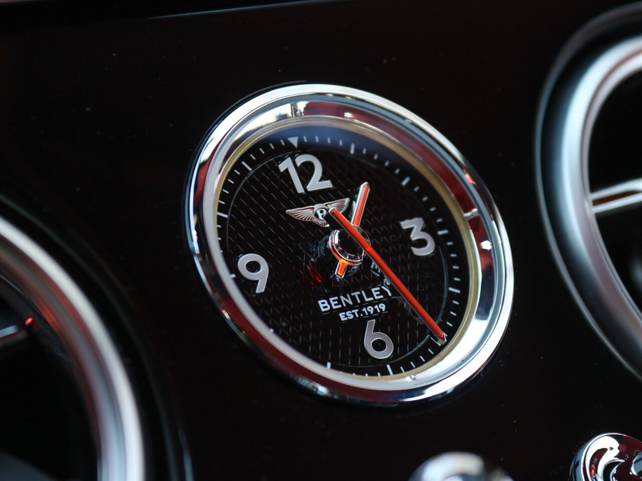 2020 Bentley Continental GT V8   - Photo 21 - Springfield, MO 65802