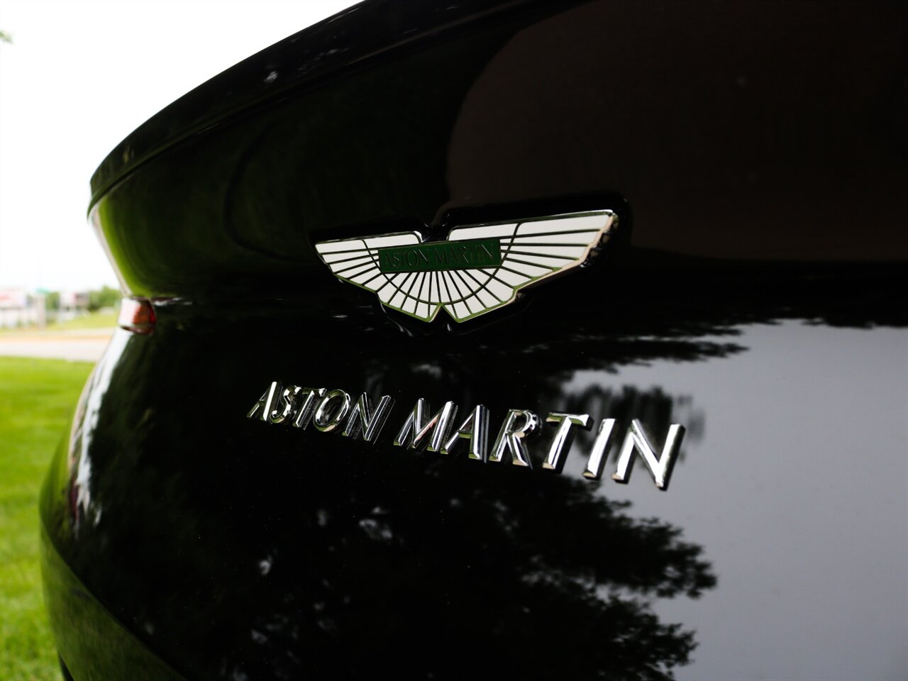 2019 Aston Martin DB11 Volante   - Photo 28 - Springfield, MO 65802