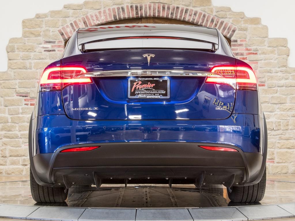 2016 Tesla Model X 90D   - Photo 8 - Springfield, MO 65802
