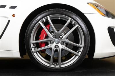 2012 Maserati GranTurismo MC  MC SPORT~Carbonfiber Interior! - Photo 31 - San Diego, CA 92126