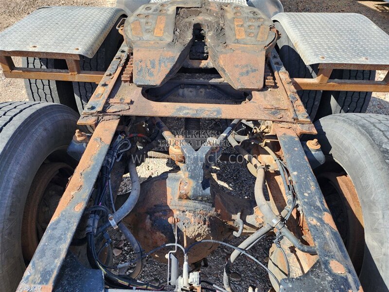 1998 Kenworth W900 Flat top - Photo 6 - Goodland, KS 67735