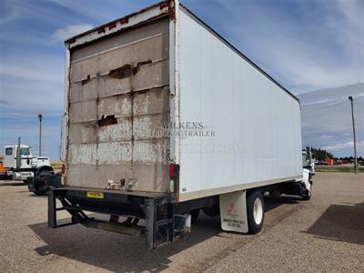 1998 IHC 4900 Box Truck   - Photo 3 - Goodland, KS 67735