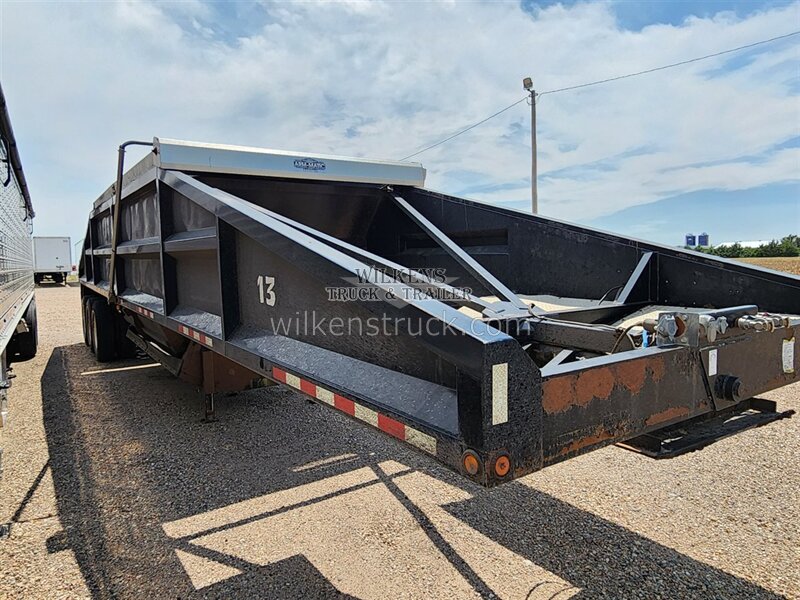 2012 Dakota Belly Dump Triple axle - Photo 3 - Goodland, KS 67735