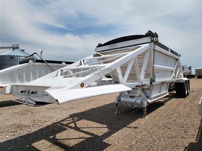 2009 Manac Belly Dump