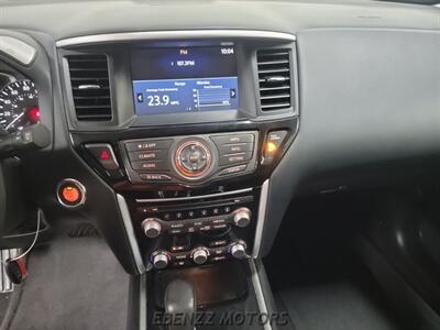 2020 Nissan Pathfinder SV   - Photo 4 - Jupiter, FL 33469