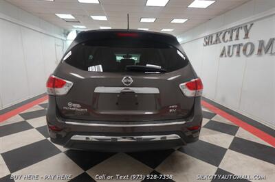 2015 Nissan Pathfinder SV 4WD Remote Start Camera ONE OWNER No Accident!   - Photo 6 - Paterson, NJ 07503