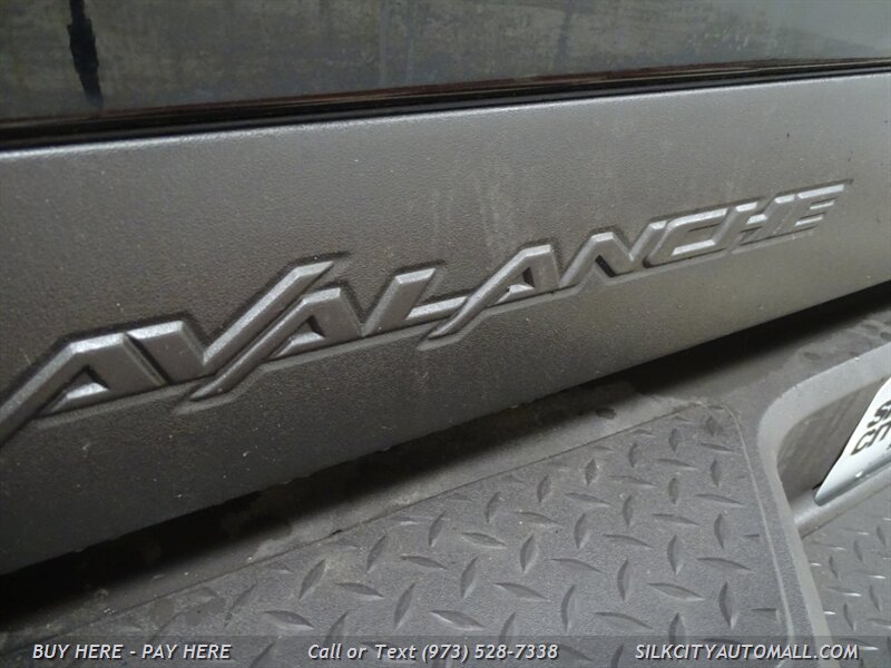 2003 Chevrolet Avalanche 1500 photo