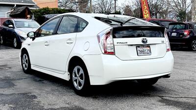 2014 Toyota Prius One   - Photo 5 - San Jose, CA 95110