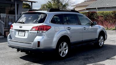 2013 Subaru Outback 2.5i Premium   - Photo 3 - San Jose, CA 95110