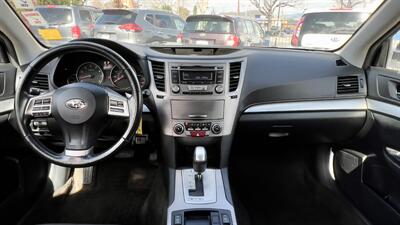 2013 Subaru Outback 2.5i Premium   - Photo 10 - San Jose, CA 95110