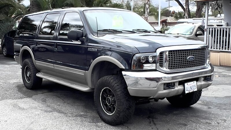 2000 Ford Excursion Limited photo