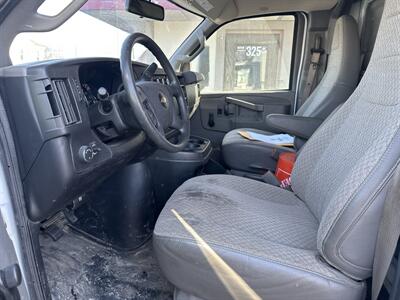 2019 Chevrolet Express 3500 - Photo 9 - Rushville, IN 46173