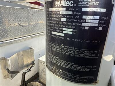 2012 Ford F-450 Utility Bucket   - Photo 13 - Rushville, IN 46173