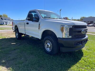 2019 Ford F-250 Super Duty XL   - Photo 4 - Rushville, IN 46173