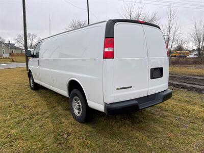 2021 Chevrolet Express 2500   - Photo 8 - Rushville, IN 46173