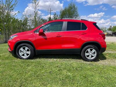 2020 Chevrolet Trax LT   - Photo 1 - Rushville, IN 46173