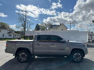 2020 Toyota Tacoma TRD   - Photo 5 - Rushville, IN 46173
