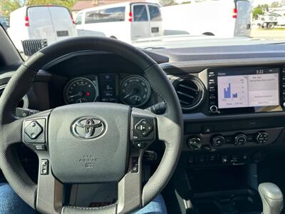 2020 Toyota Tacoma TRD   - Photo 15 - Rushville, IN 46173