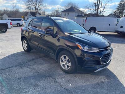 2020 Chevrolet Trax LT   - Photo 4 - Rushville, IN 46173